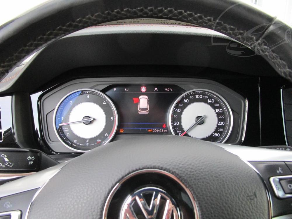 Volkswagen Touareg 3.0 TDi