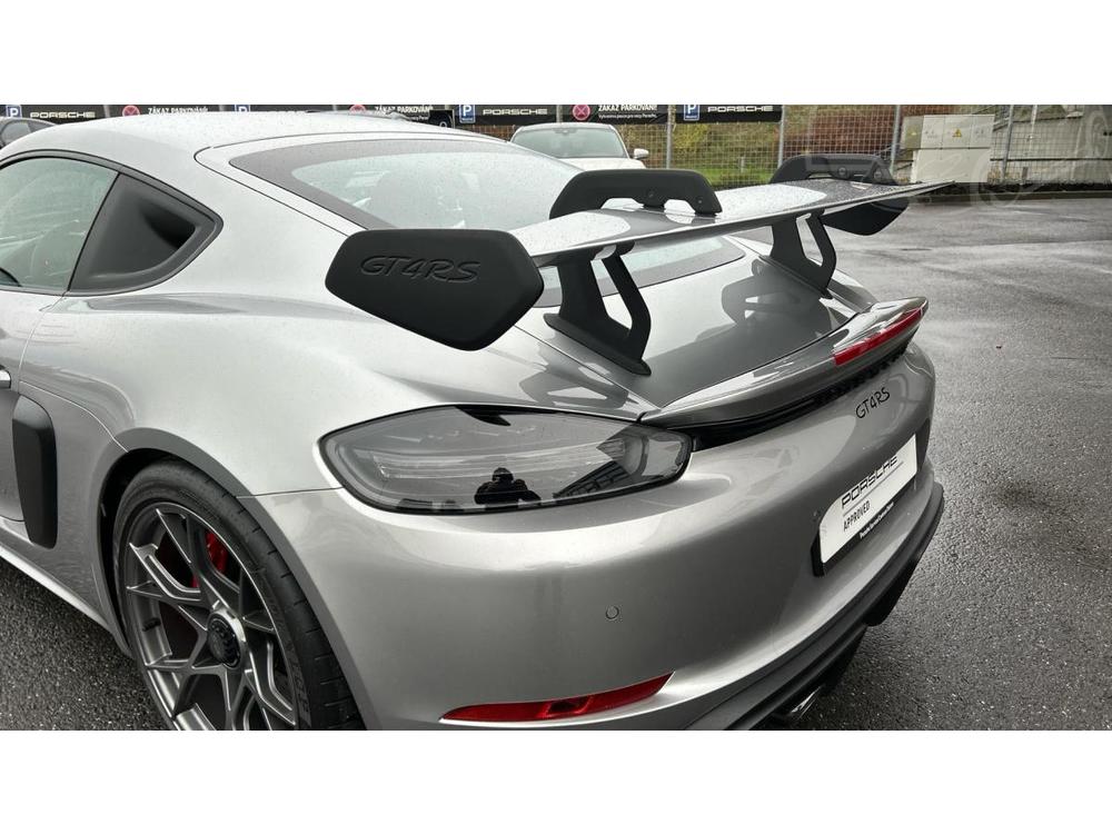 Porsche Cayman GT4 RS