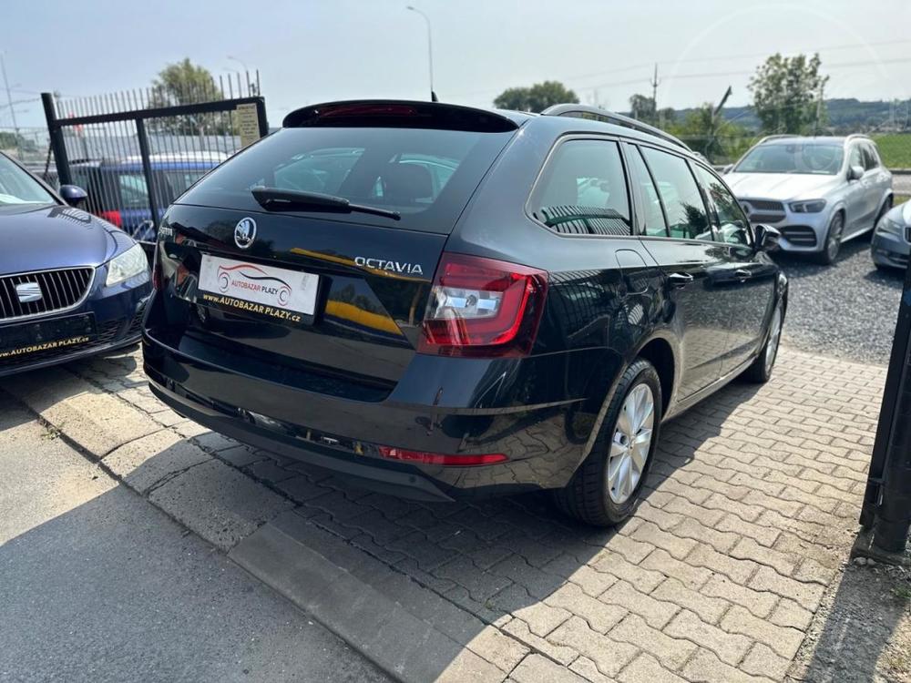 koda Octavia 1.6TDi NAVI, NOV ROZVODY,