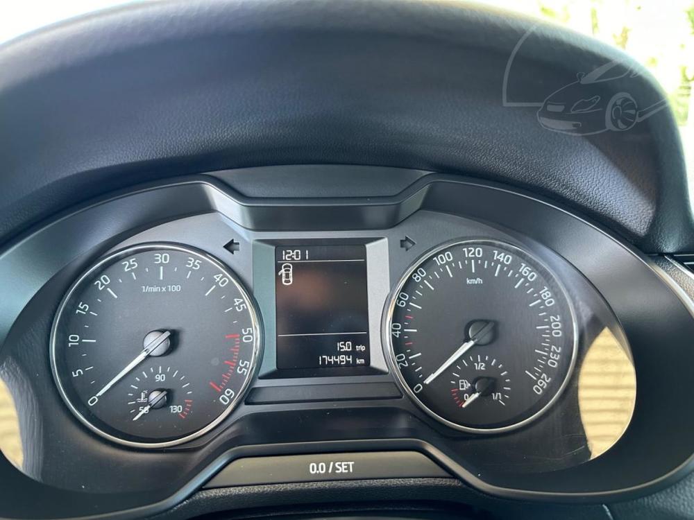 koda Octavia 1.6TDi PO SERVISU, 100%KM