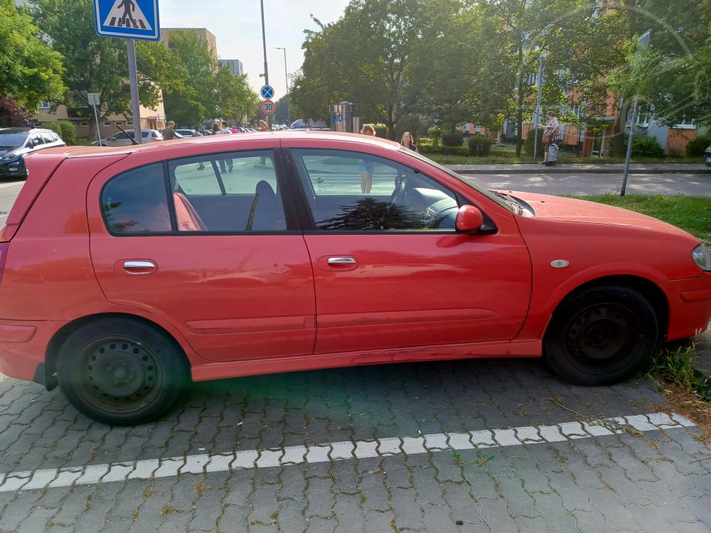 Nissan Almera 1.5