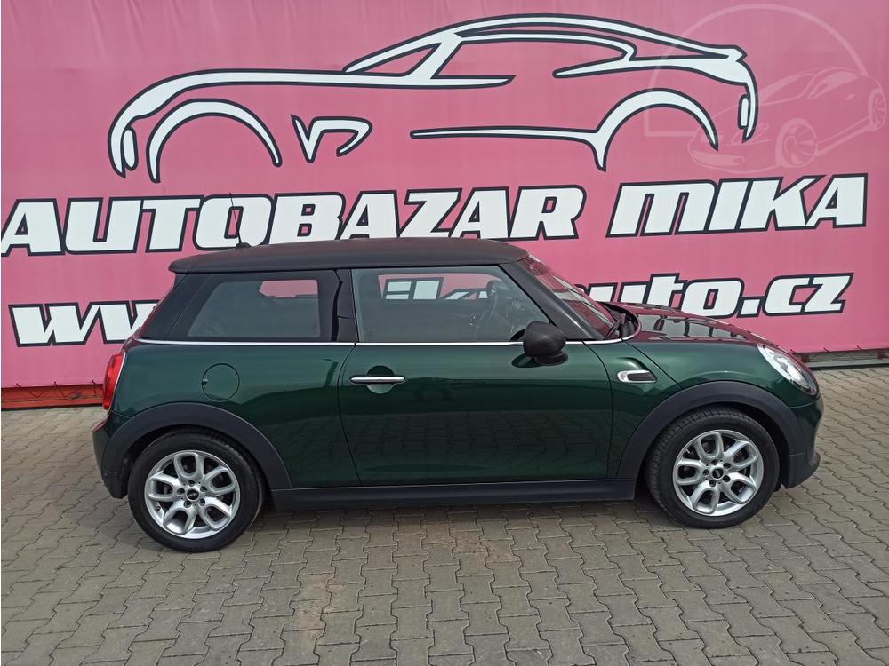 Mini Cooper 1.5i British Racing Green