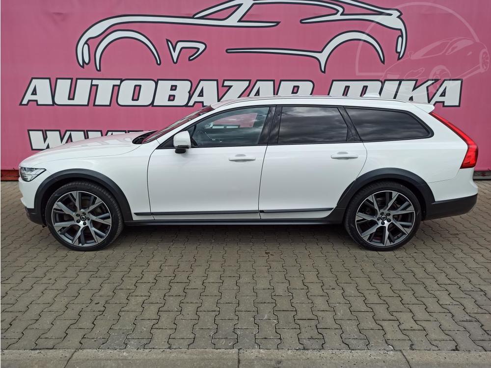 Volvo V90 CROSS COUNTRY D4 AWD 140kW