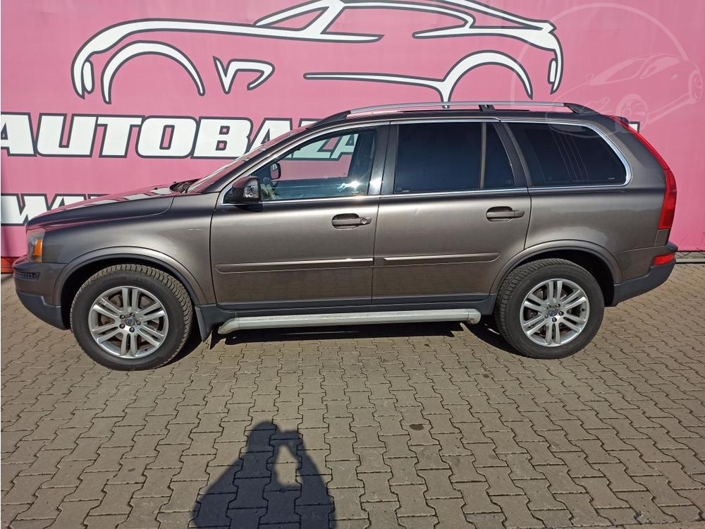 Volvo XC90 2.4 D AWD 7-MST MOMENTUM