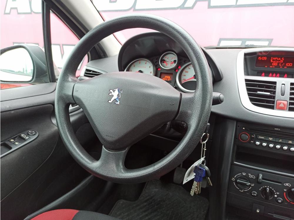 Peugeot 207 1.4 VT-i 70kW SW R,2.MAJITEL