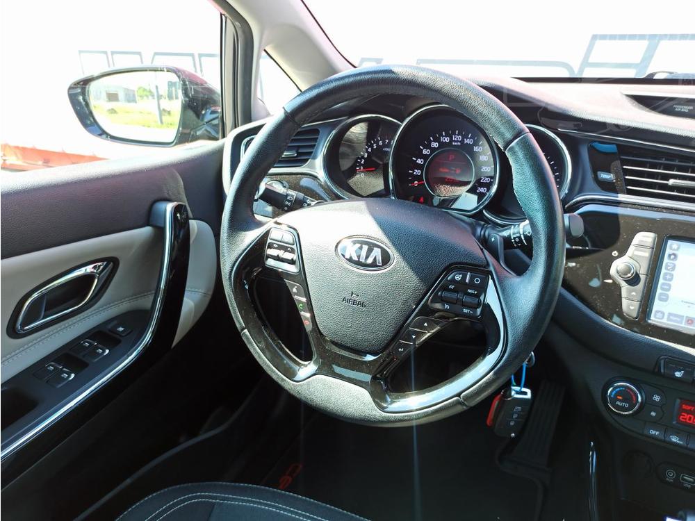 Kia Ceed 1.6GDi 99kW EXCLUSIVE A/T R