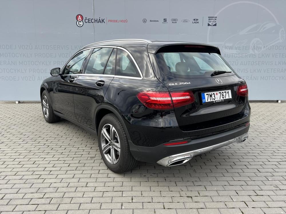 Mercedes-Benz GLC 250D 4 MATIC*REZERVACE*