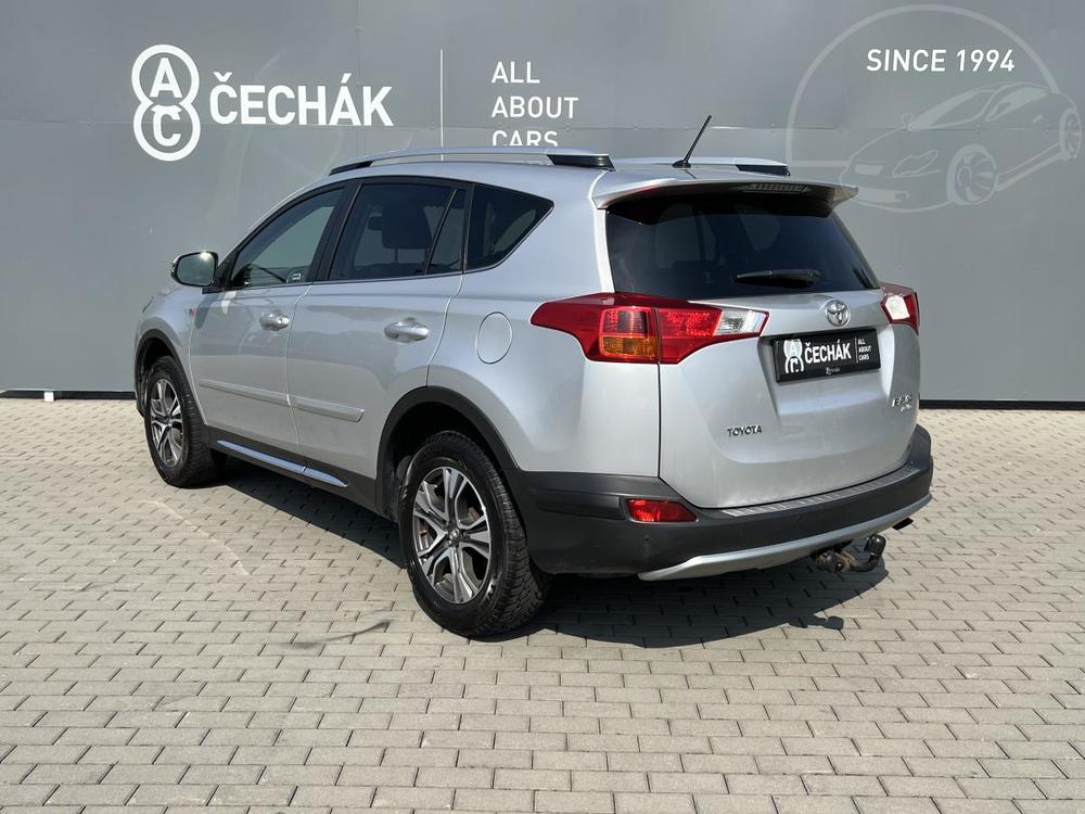 Toyota RAV4 2.2d-4D*110kw*AWD*Kamera*TZ*