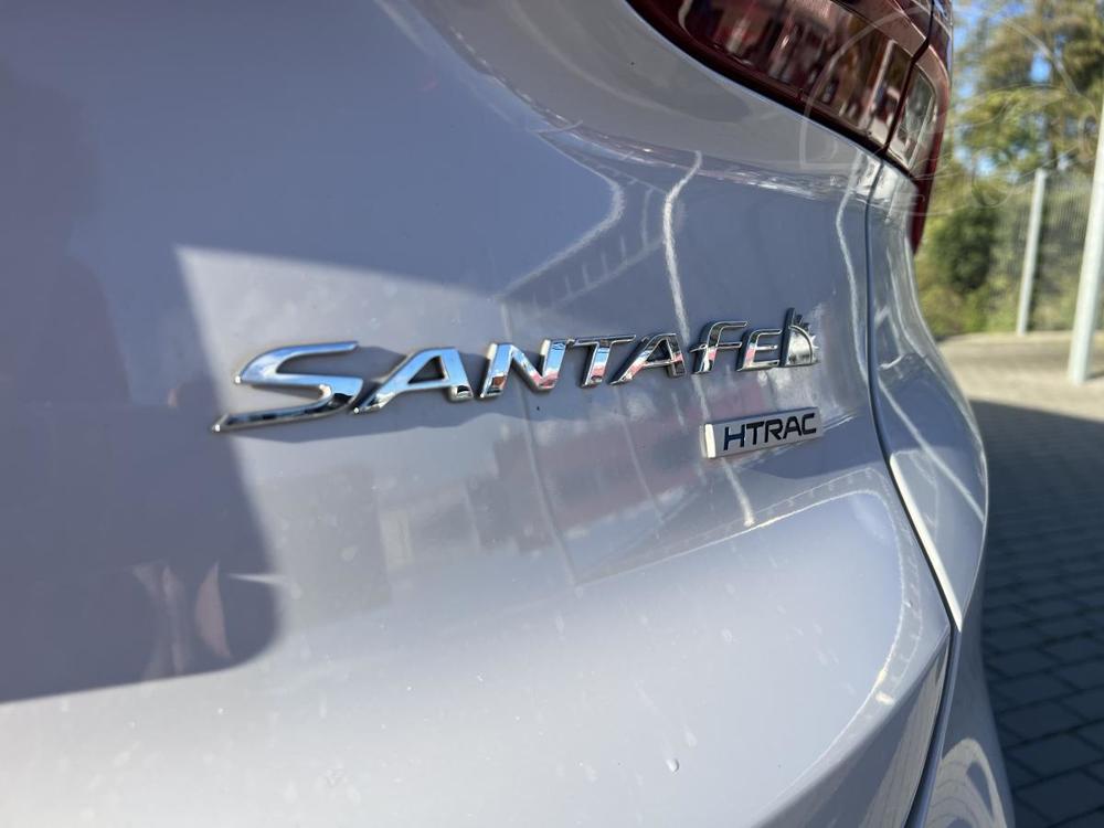 Hyundai Santa Fe 2,2 CRDi, 4x4, tan, zruka