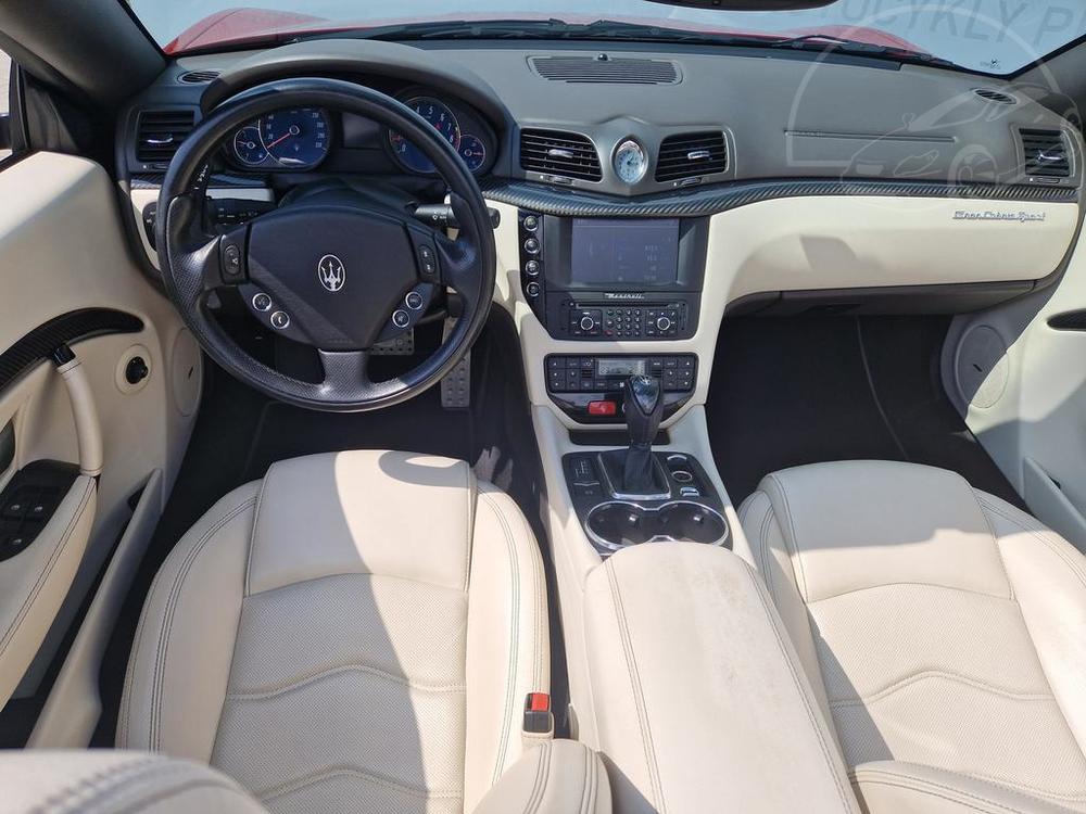 Maserati GranCabrio 4.7 V8 323kW *BOSE*