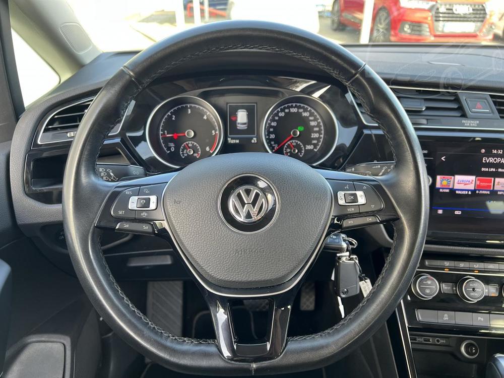 Volkswagen Touran 2.0TDi*110KW*DSG*