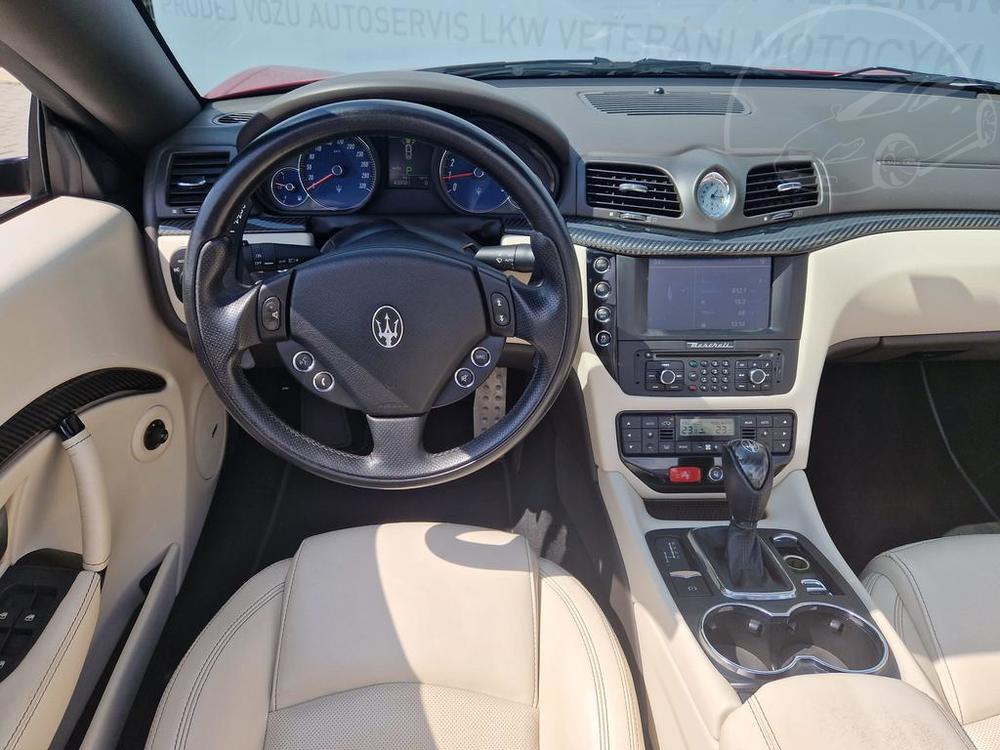 Maserati GranCabrio 4.7 V8 323kW *BOSSE*