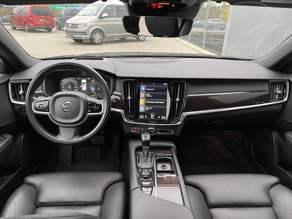 Volvo V90 2.0D4*140kw*Inscription*AT*ACC