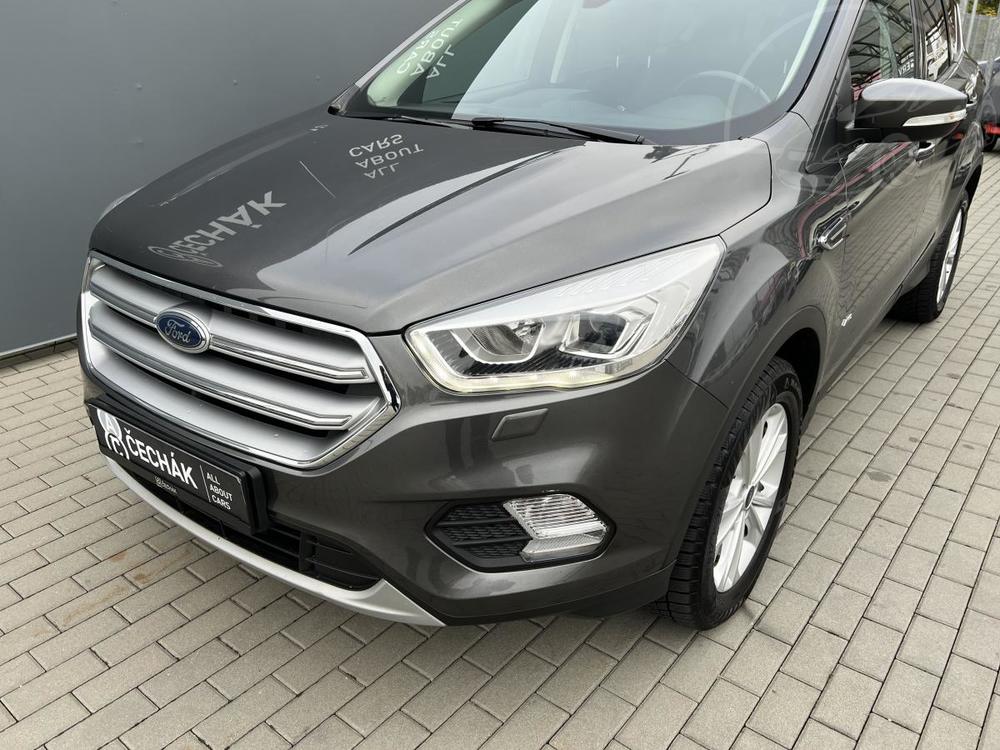 Ford Kuga 2.0Tdci*110kw*4X4*Tan