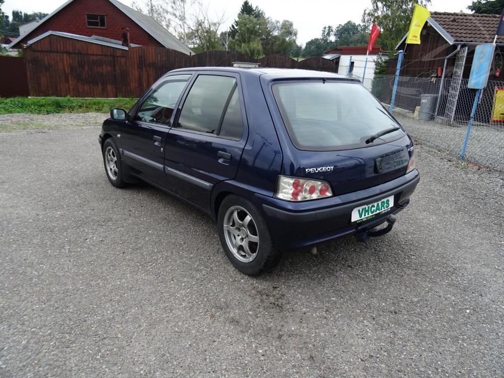 Peugeot 106 1,1i PO ROZVODECH TAN