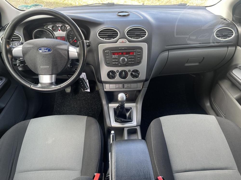 Ford Focus 1,6i PO ROZVODECH