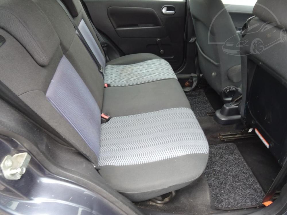 Ford Fusion 1,4I Klimatizace