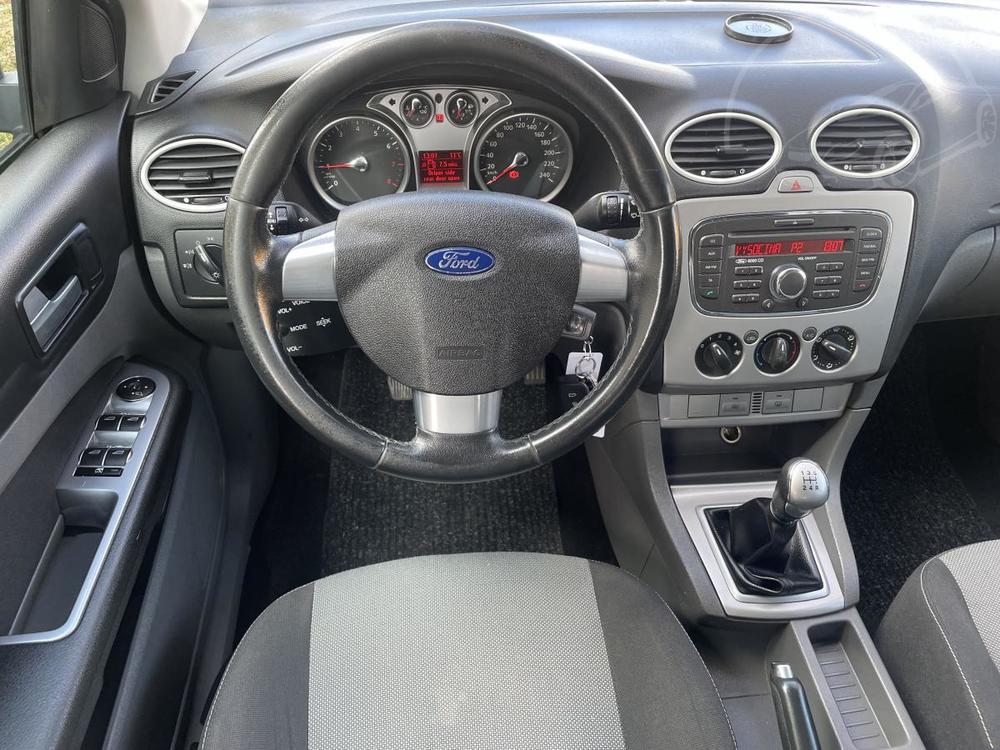 Ford Focus 1,6i PO ROZVODECH