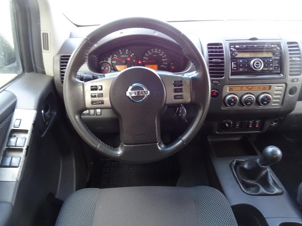 Nissan Navara 2,5dCi 4x4 Tan AC