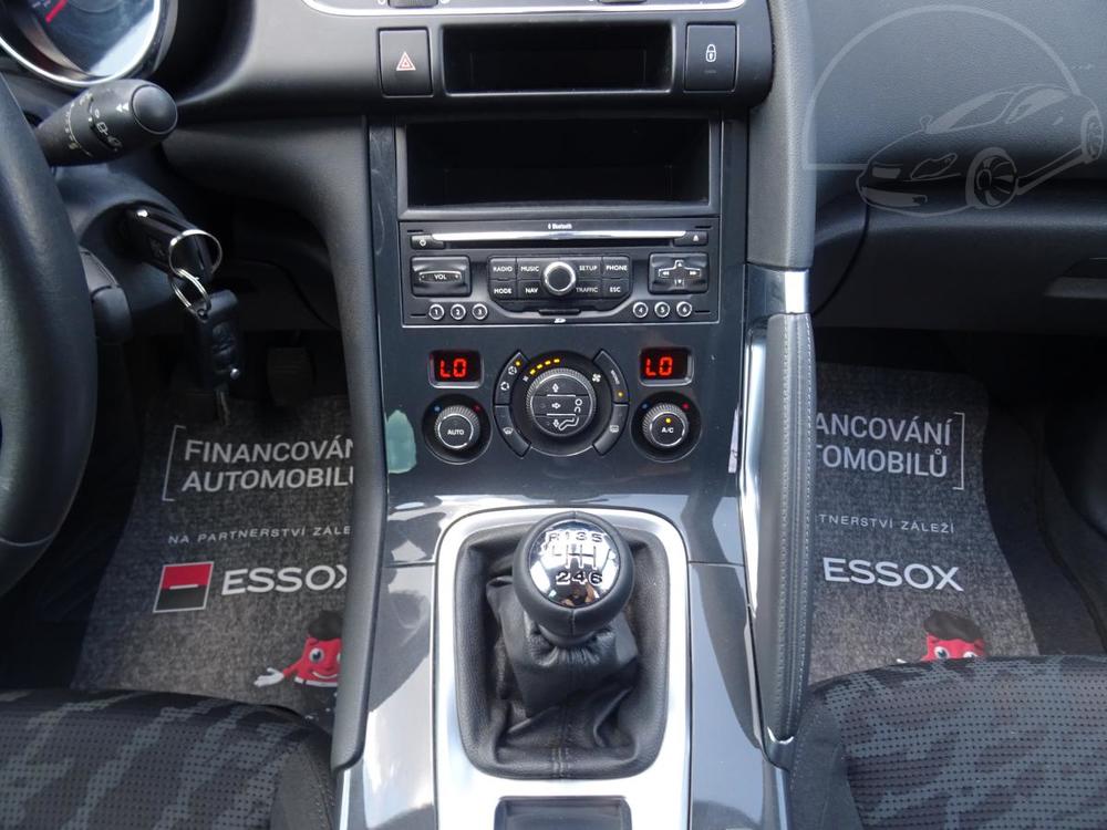 Peugeot 3008 1,6 HDI  Servisn kniha