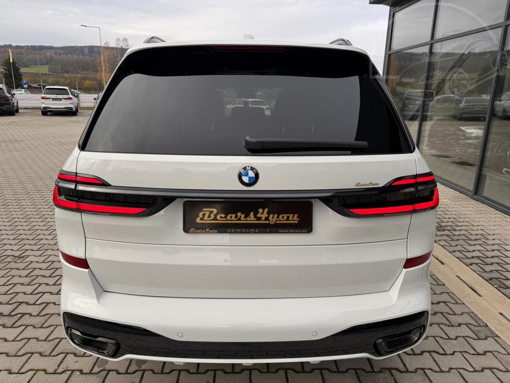 BMW X7 40 XD 259kW FACELIFT BLACK R22