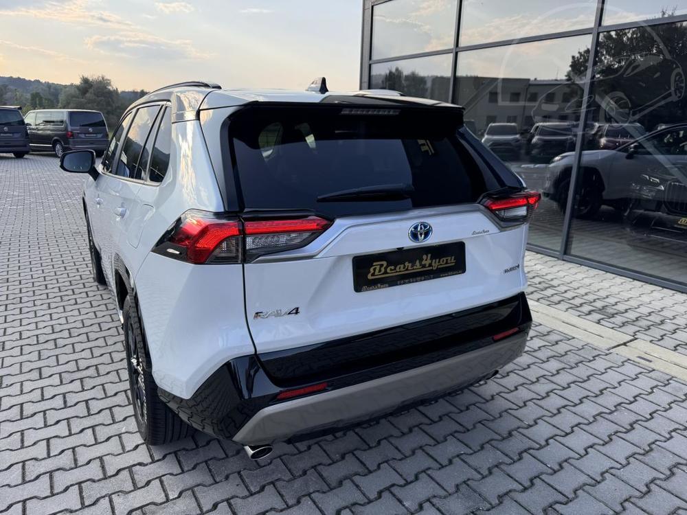 Toyota RAV4 2.5 HYBRID 163kW 4x4 SELECTION