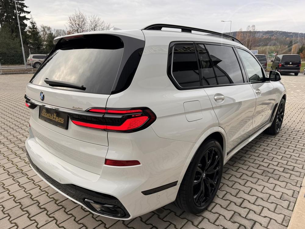 BMW X7 40 XD 259kW FACELIFT BLACK R22