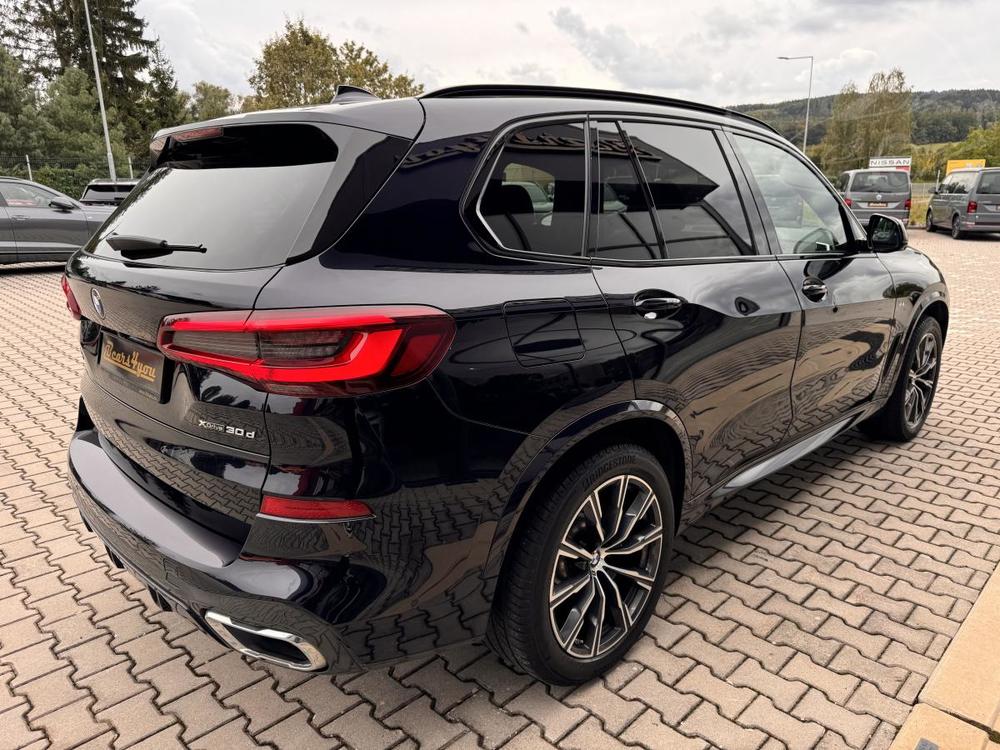 BMW X5 30XD 195kW M-PAKET HUD K360!!!