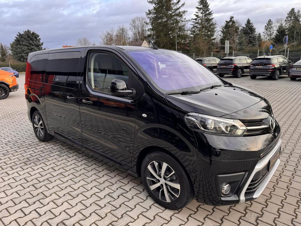 Toyota ProAce 2.0D 180 8AT L1 VIP 7 MST CZ!