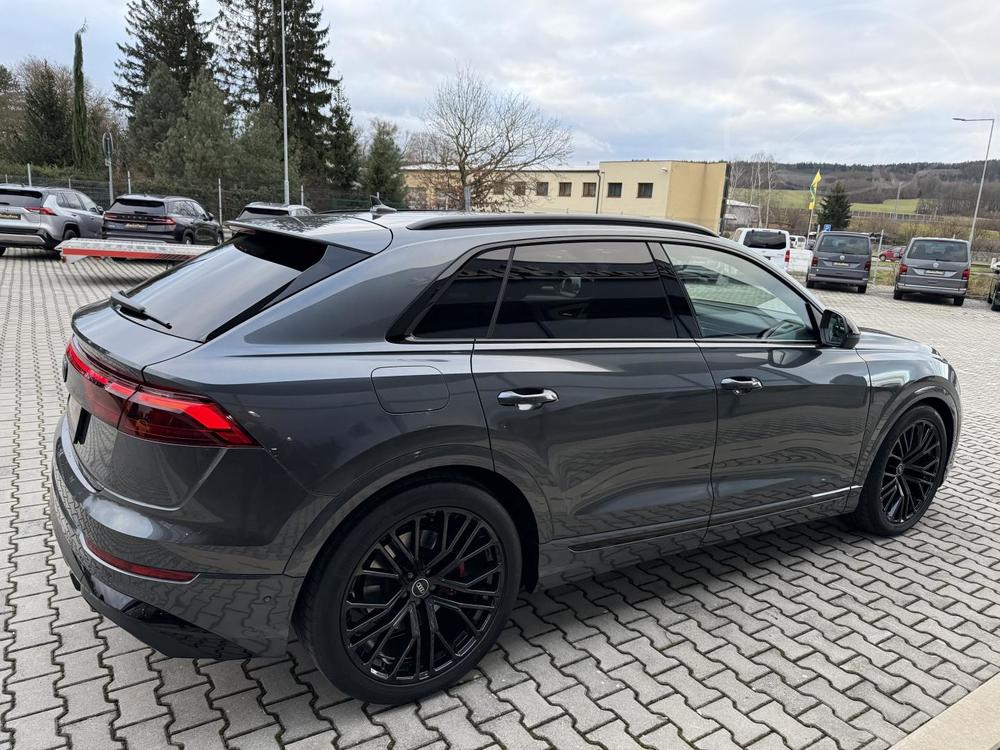 Audi Q8 50TDI 210kW S-LINE FACELIFT CZ