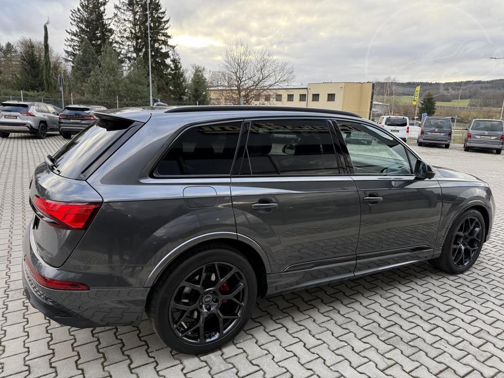 Audi Q7 50TDI 210kW FACELIFT S-LINE!!!