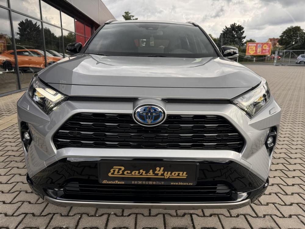 Toyota RAV4 2.5 HYBRID 163kW 4x4 SELECTION