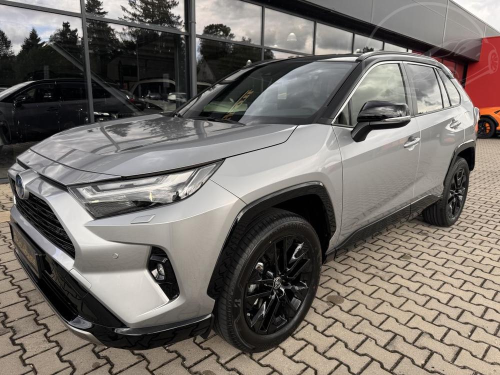 Toyota RAV4 2.5 HYBRID 163kW 4x4 SELECTION