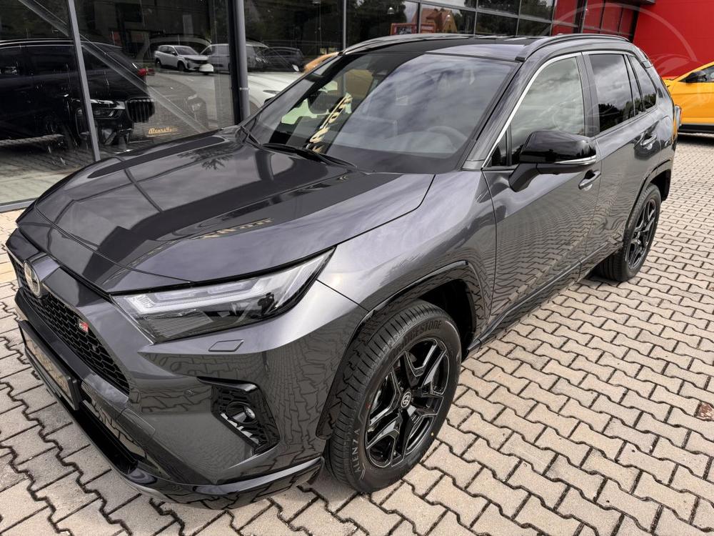 Toyota RAV4 2.5 HYBRID 163kW 4x4 GR SPORT!