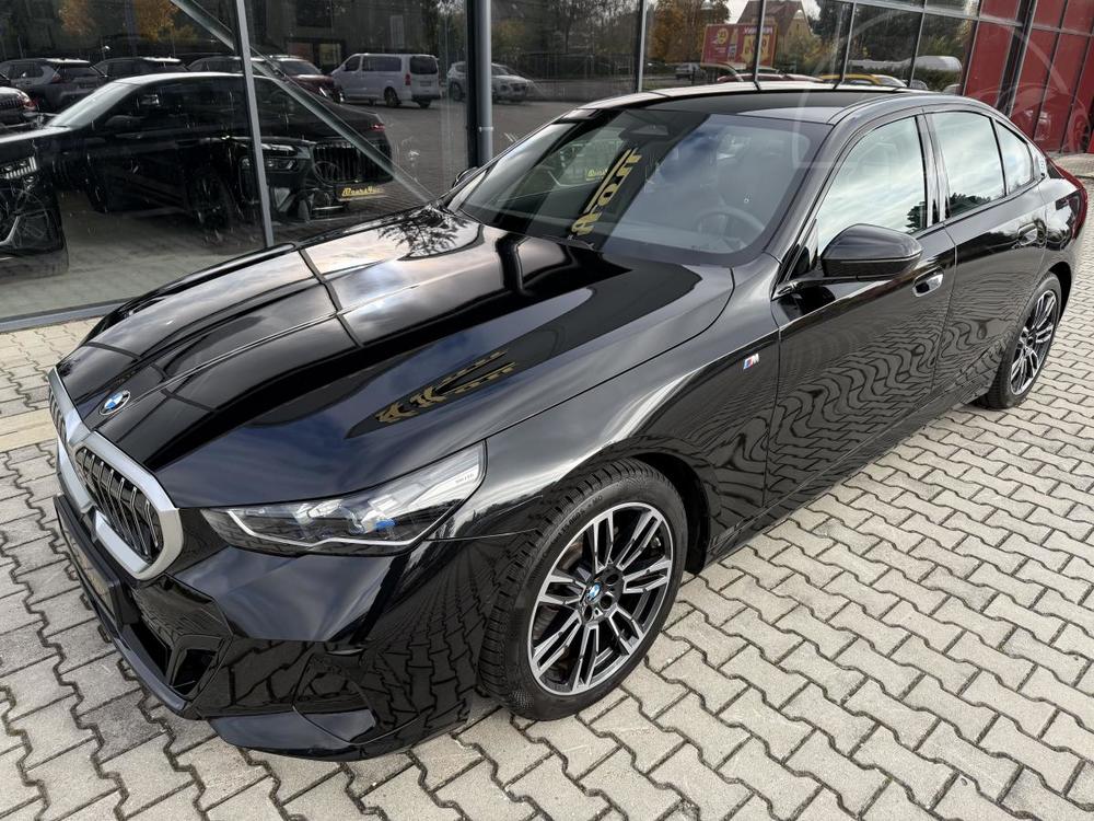 BMW 520 D 145kW M-PAKET BLACK LED!!