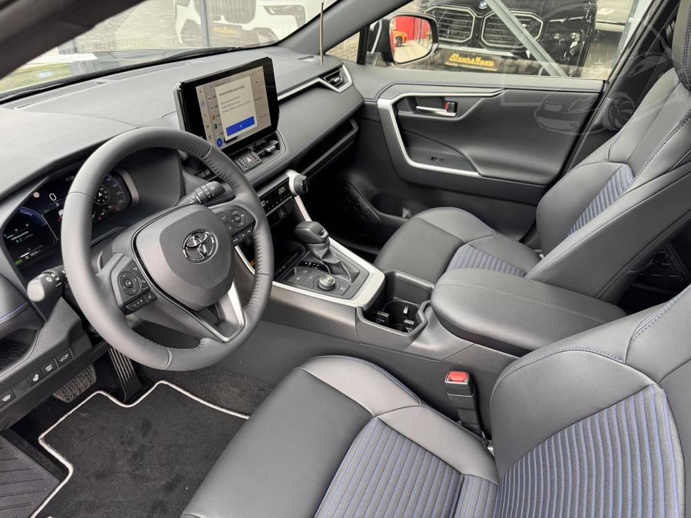 Toyota RAV4 2.5 HYBRID 163kW 4x4 SELECTION