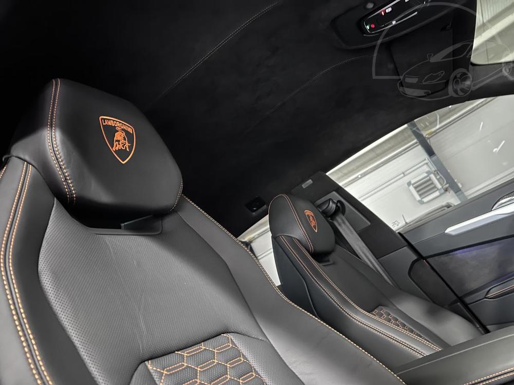 Lamborghini  478kW CARBON R23 HUD AKRAPOVI