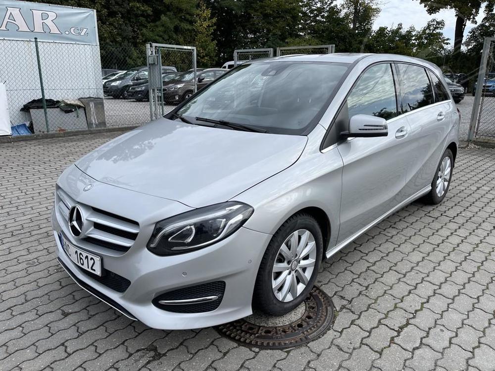 Prodám Mercedes-Benz B 180 90 kW nové v ČR