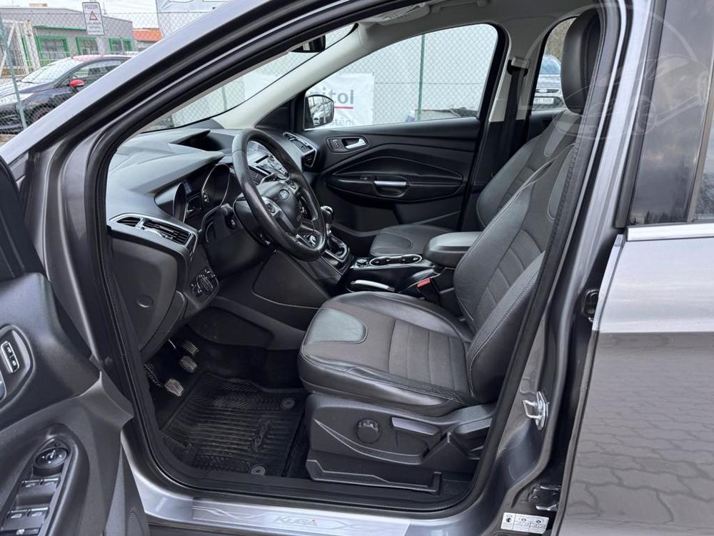 Ford Kuga 2.0 TDCI 4x4 120 kW Titanium