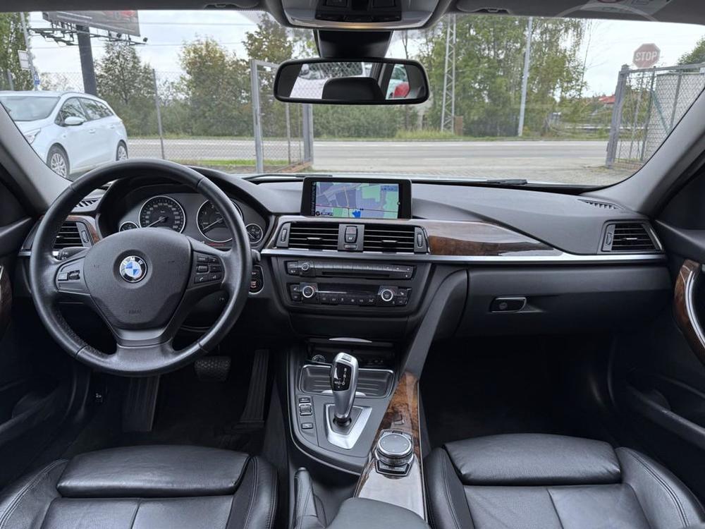 BMW 325 d 160 kW navi. serviska