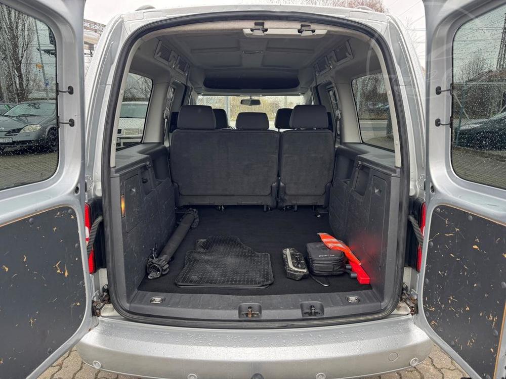 Volkswagen Caddy Maxi 2.0 CNG navigace