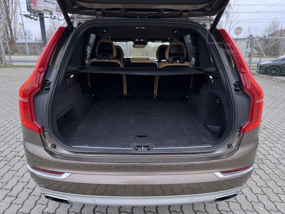 Volvo XC90 D5 AWD INSCRIPTION AUT CZ