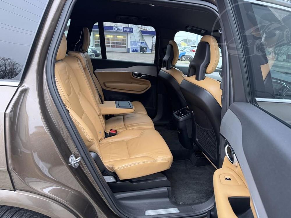 Volvo XC90 D5 AWD INSCRIPTION AUT CZ