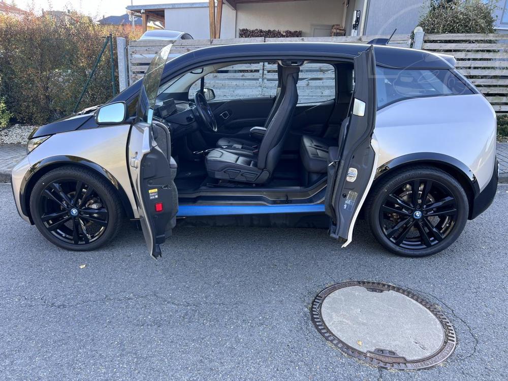 BMW i3 i3s 120Ah SUITE 08/2021 KAMERA