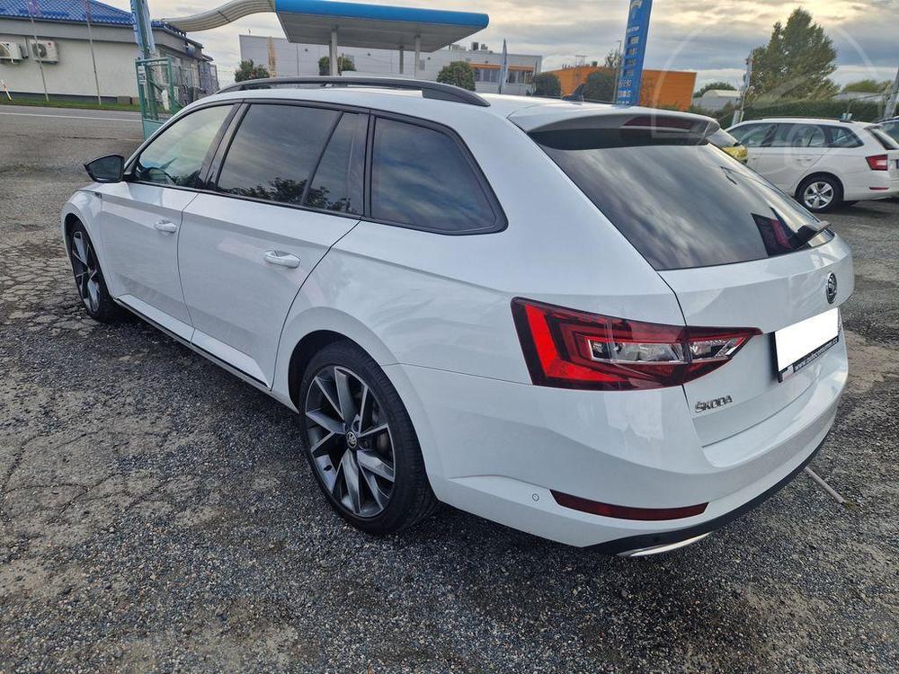 koda Superb Combi 2.0 TDI DSG SportLine, W