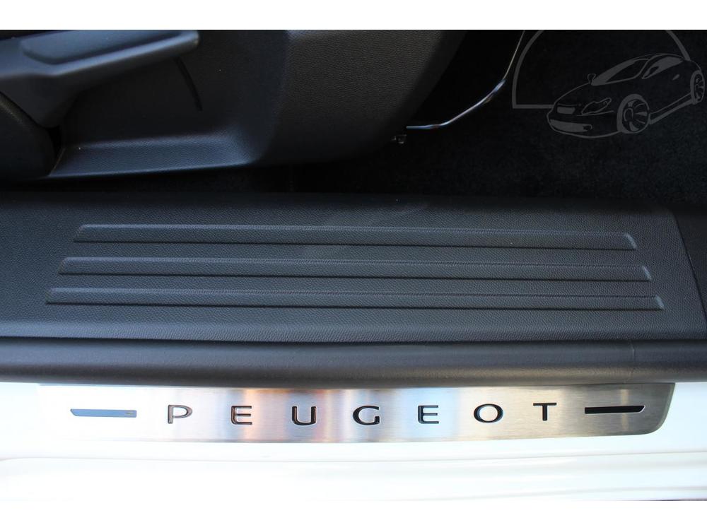 Peugeot 2008 GT PureTech 130 S&S EAT8