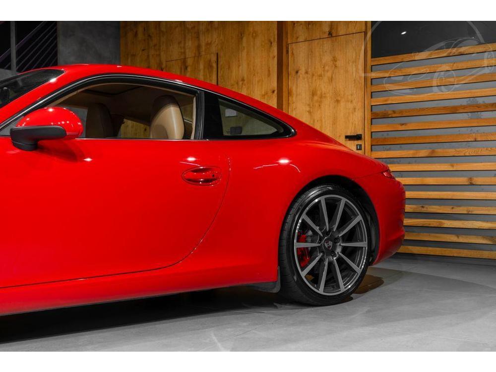 Porsche 911 BR Carrera S, Bose, Chrono, V