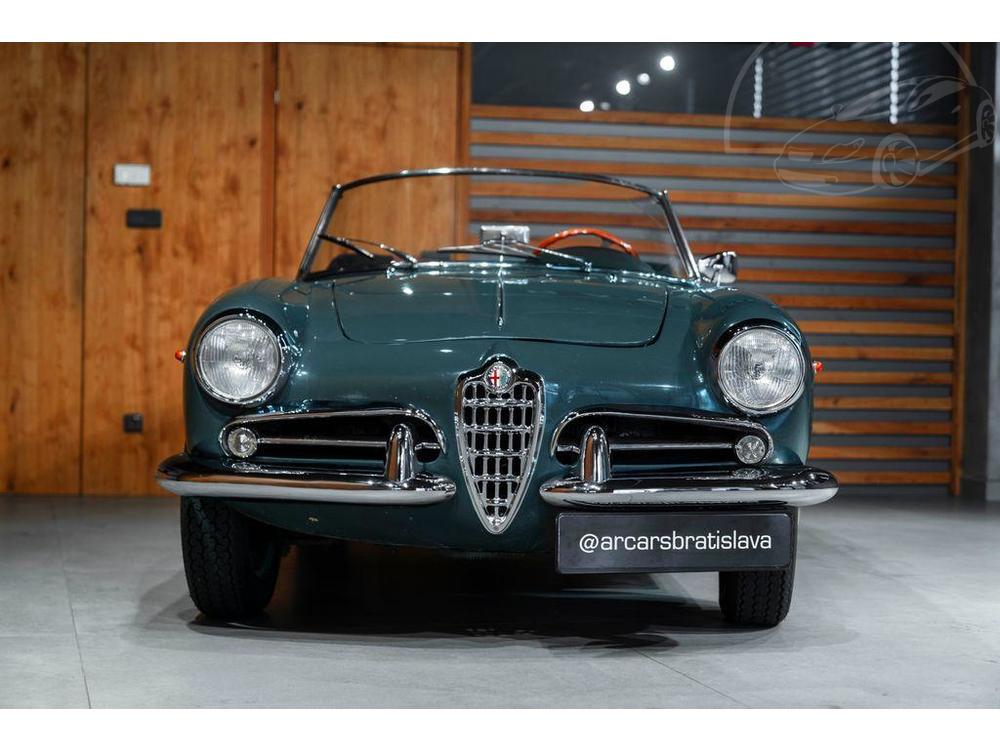 Alfa Romeo Giulietta BR Spider Veloce model 101 des