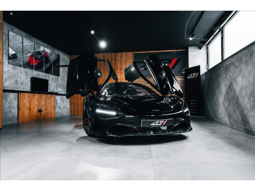 McLaren 720S BR PERFORMANCE, LAUNCH EDITION