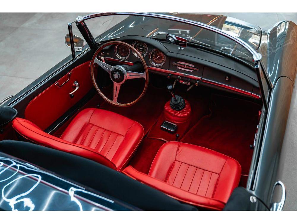 Alfa Romeo Giulietta BR Spider Veloce model 101 des